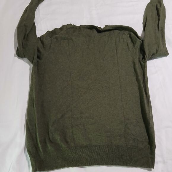 Men’s J Crew Mercantile M Men's Olive 100% Cotton Long-Sleeved Crewneck Sweater - Picture 5 of 11
